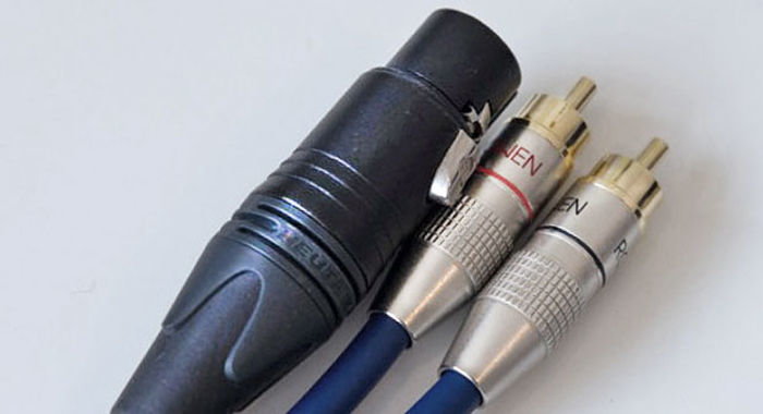 zubehoer_kabel.jpg zubehoer_kabel.jpg